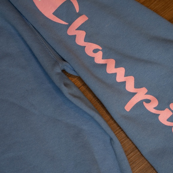 Champion crewneck - Picture 3 of 3
